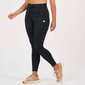 Vuori daily legging